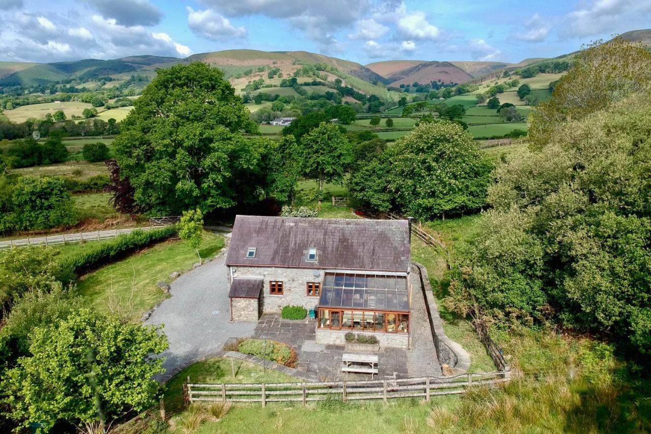 Villa Cae'r Beili Llandovery Exterior foto